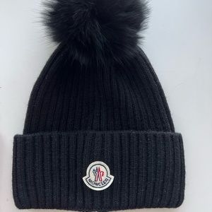 NWOT Moncler beanie